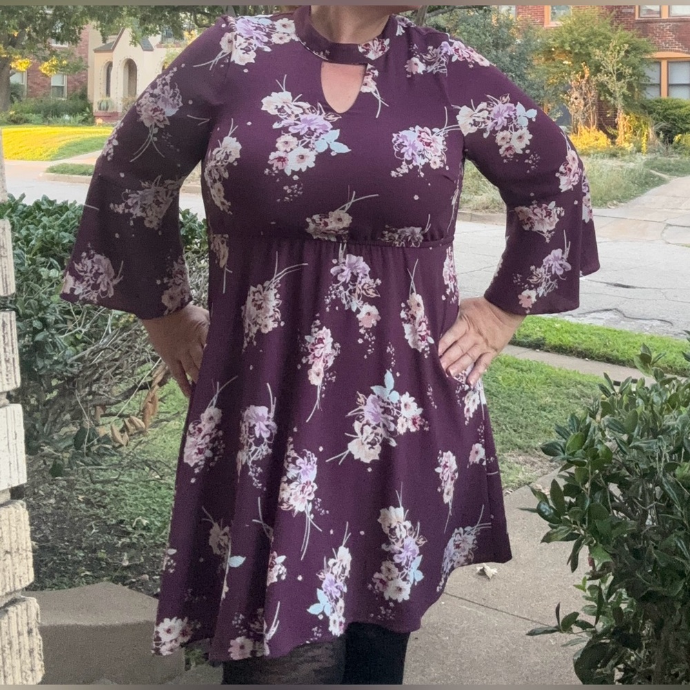 Burgundy Floral Skater Dress Bell Sleeves Keyhole Neck Plus Size 1X - Picture 2 of 13